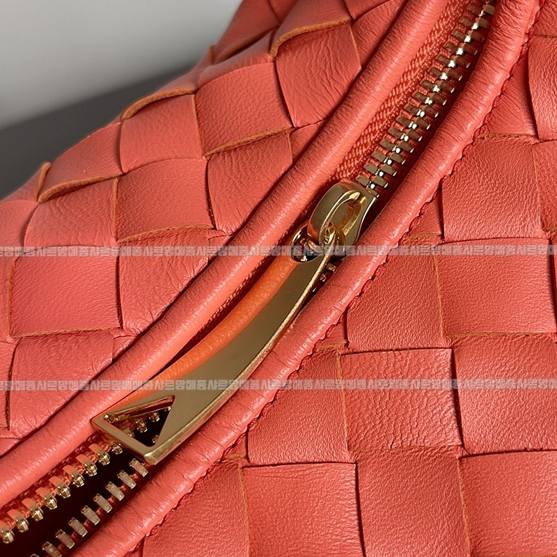 보테가베네타호보스몰 20260214-141333-006루.jpg