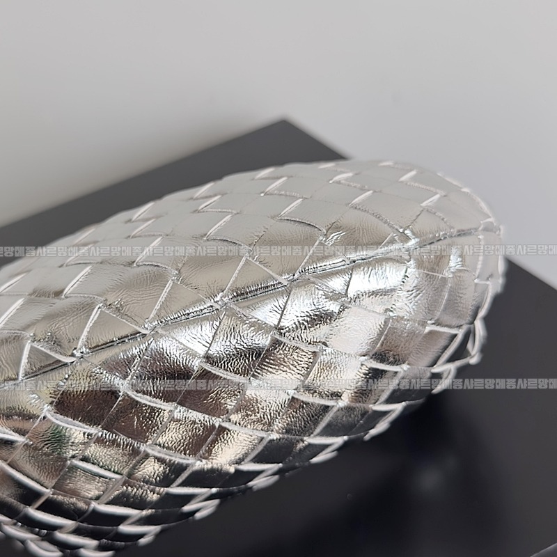 보테가베네타호보스몰 20260214-141730-005루.jpg