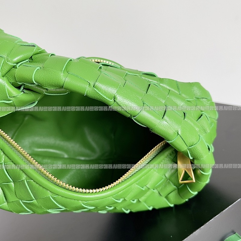 보테가베네타호보스몰 20260214-141914-007루.jpg