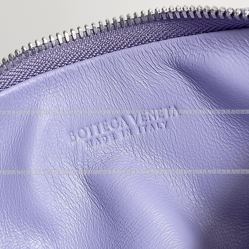 보테가베네타호보스몰 20260214-142253-008루.jpg