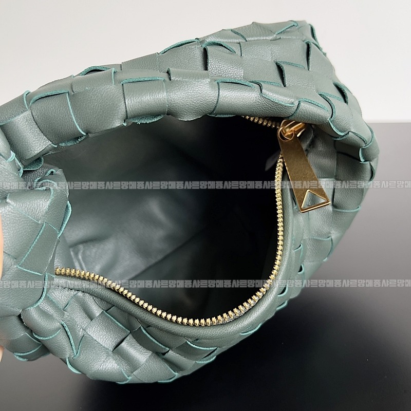 보테가베네타호보스몰 20260214-142435-007루.jpg