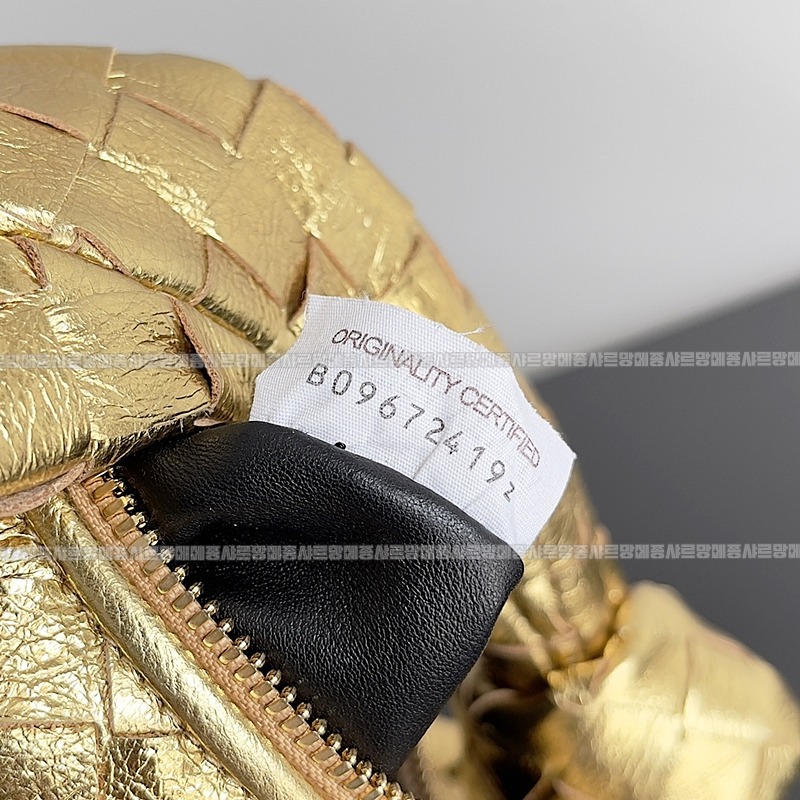 보테가베네타호보스몰 20260214-142624-008루.jpg