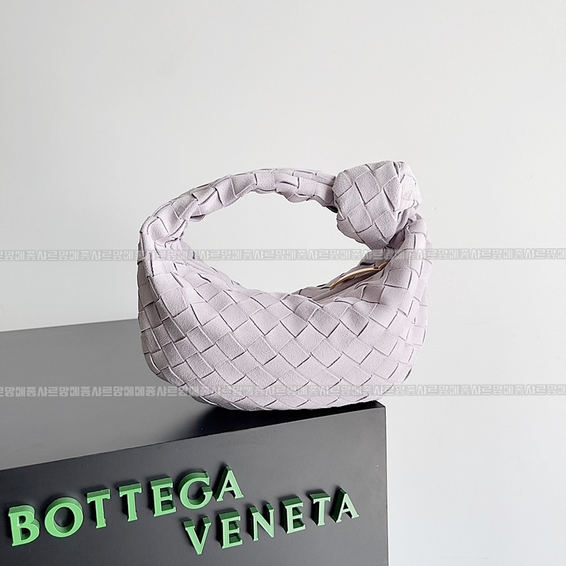 보테가베네타호보스몰 20260214-143446-001루.jpg