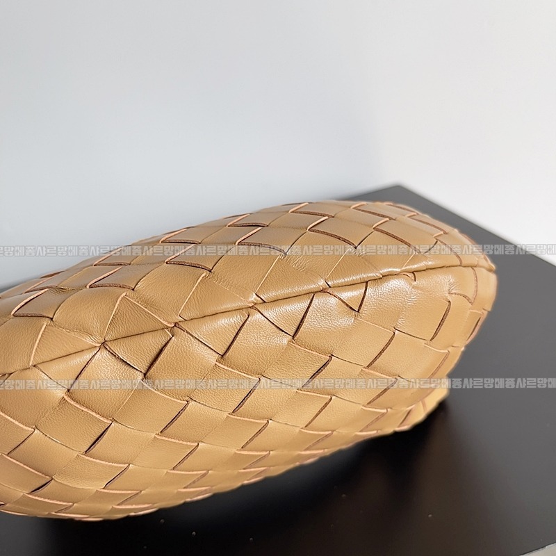 보테가베네타호보스몰 20260214-143943-005루.jpg