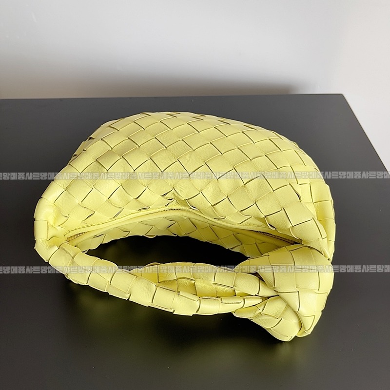 보테가베네타호보스몰 20260214-144317-006루.jpg