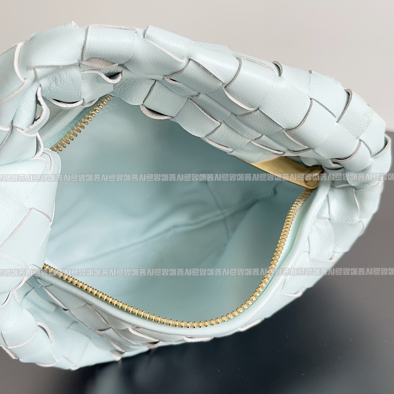 보테가베네타호보스몰 20260214-144519-009루.jpg