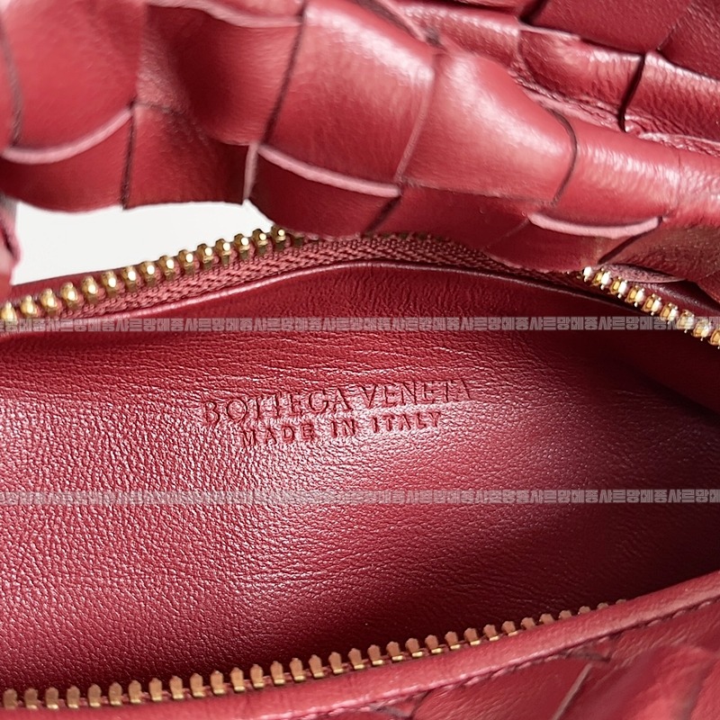 보테가베네타호보스몰 20260214-144720-008루.jpg