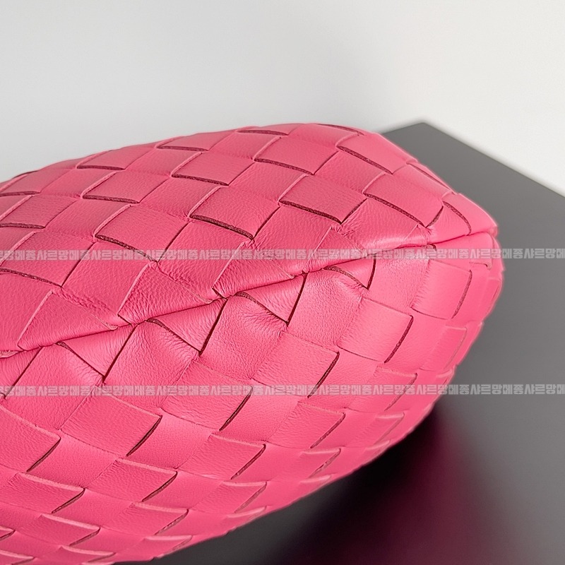 보테가베네타호보스몰 20260214-145255-005루.jpg