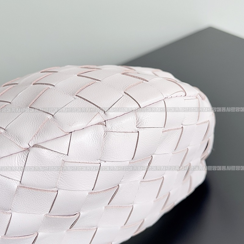 보테가베네타호보스몰 20260214-145946-003루.jpg