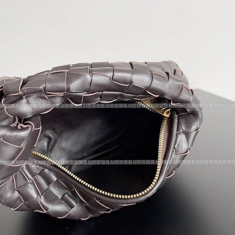 보테가베네타호보스몰 20260214-150354-005루.jpg