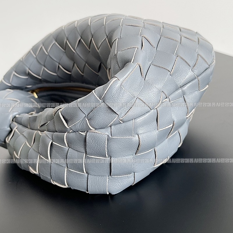 보테가베네타호보스몰 20260214-150854-002루.jpg