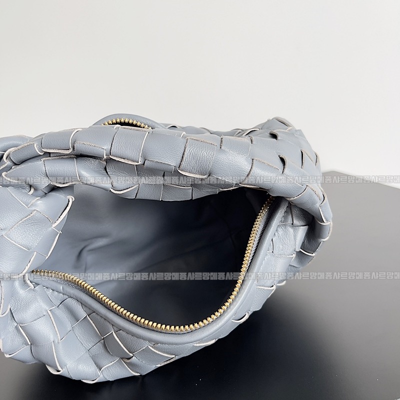 보테가베네타호보스몰 20260214-150855-009루.jpg