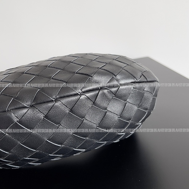 보테가베네타호보스몰 20260214-151654-003루.jpg