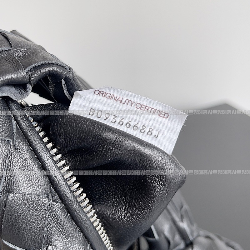 보테가베네타호보스몰 20260214-151655-007루.jpg