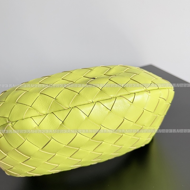 보테가베네타호보스몰 20260214-152044-003루.jpg