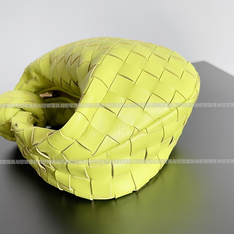 보테가베네타호보스몰 20260214-152044-002루.jpg