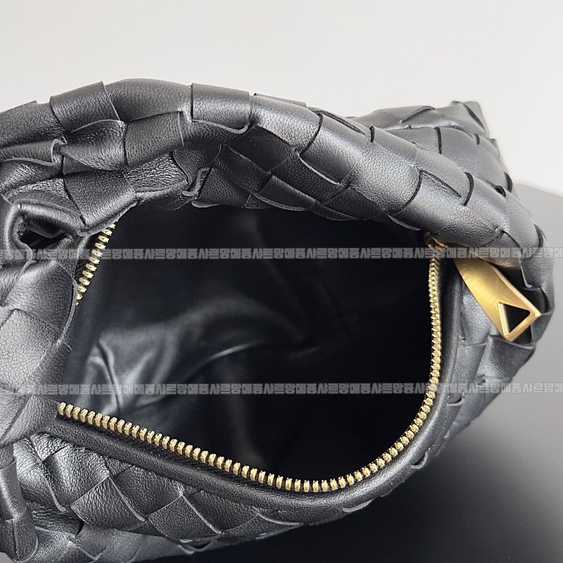 보테가베네타호보스몰 20260214-152432-009루.jpg