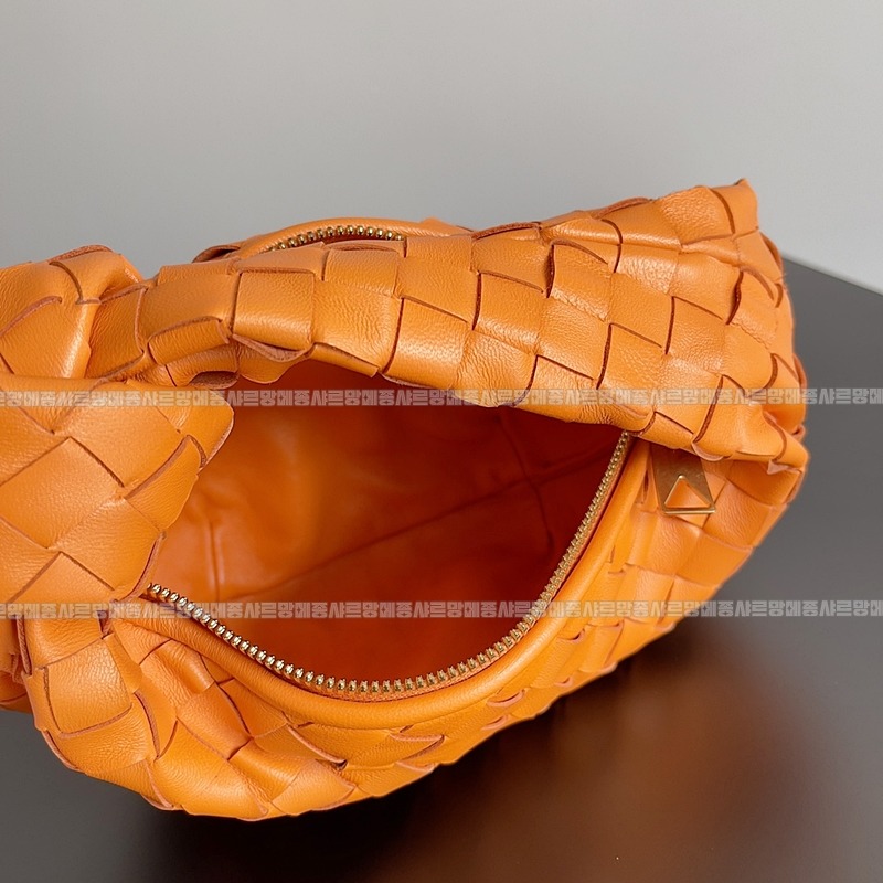 보테가베네타호보스몰 20260214-152746-009루.jpg