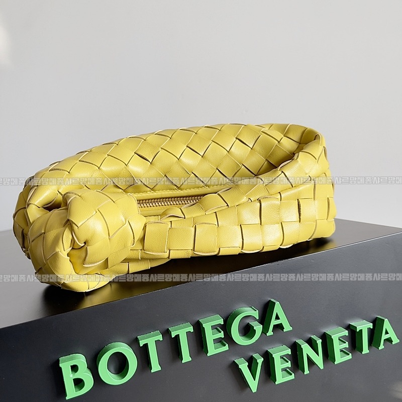 보테가베네타호보스몰 20260214-153326-004루.jpg