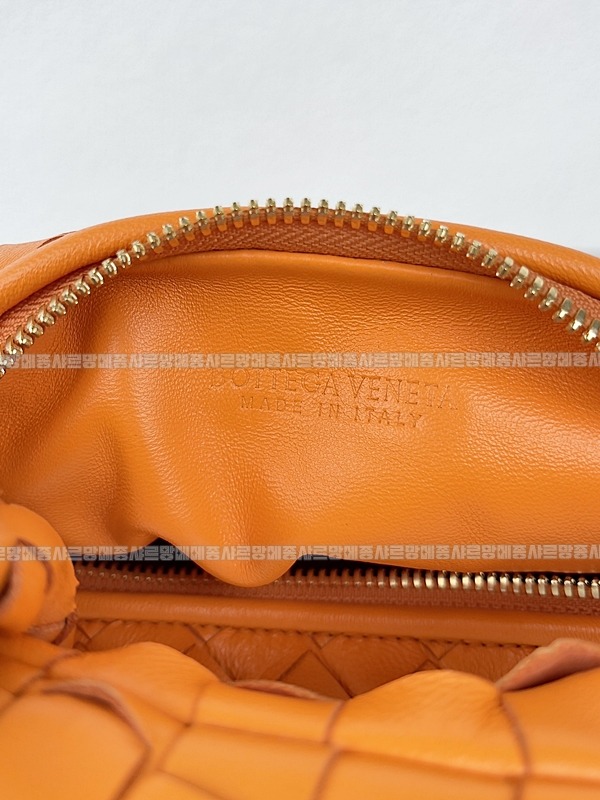 보테가베네타호보스몰 20260214-155931-007루.jpg