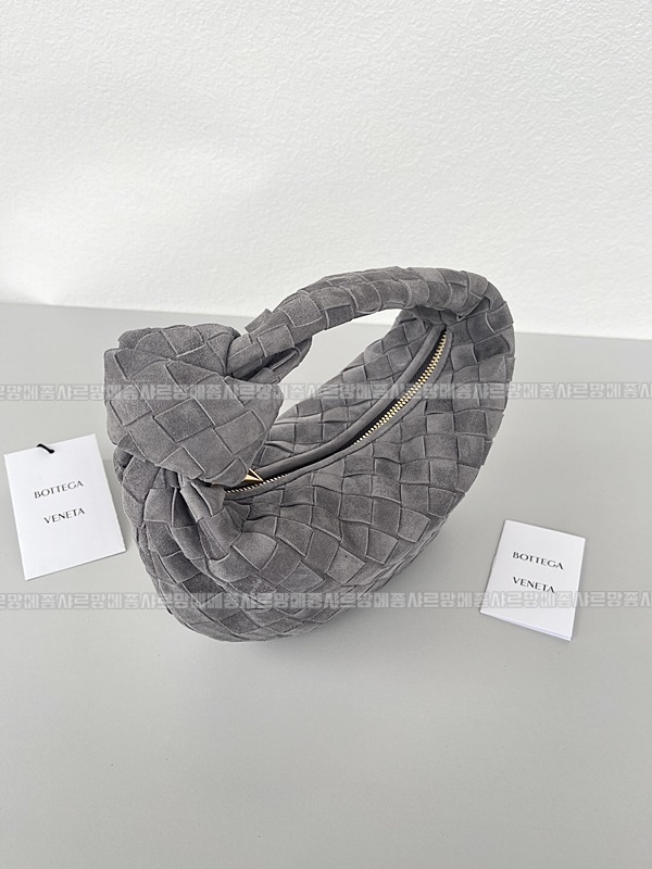 보테가베네타호보스몰 20260214-161948-002루.jpg