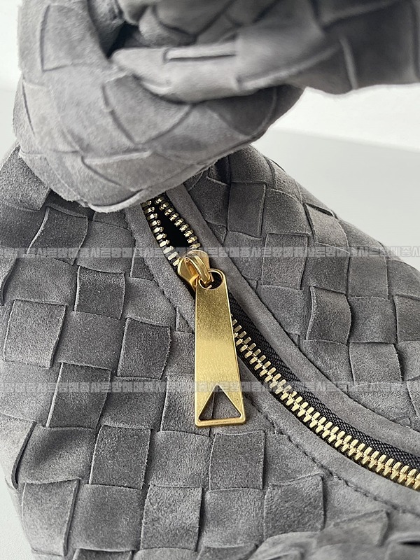 보테가베네타호보스몰 20260214-161948-006루.jpg