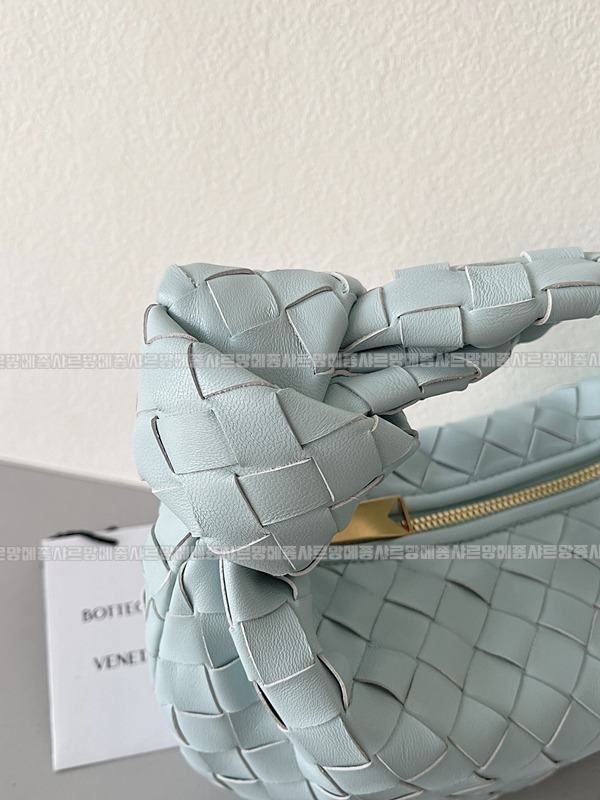 보테가베네타호보스몰 20260214-162414-004루.jpg