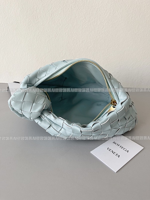 보테가베네타호보스몰 20260214-162415-009루.jpg