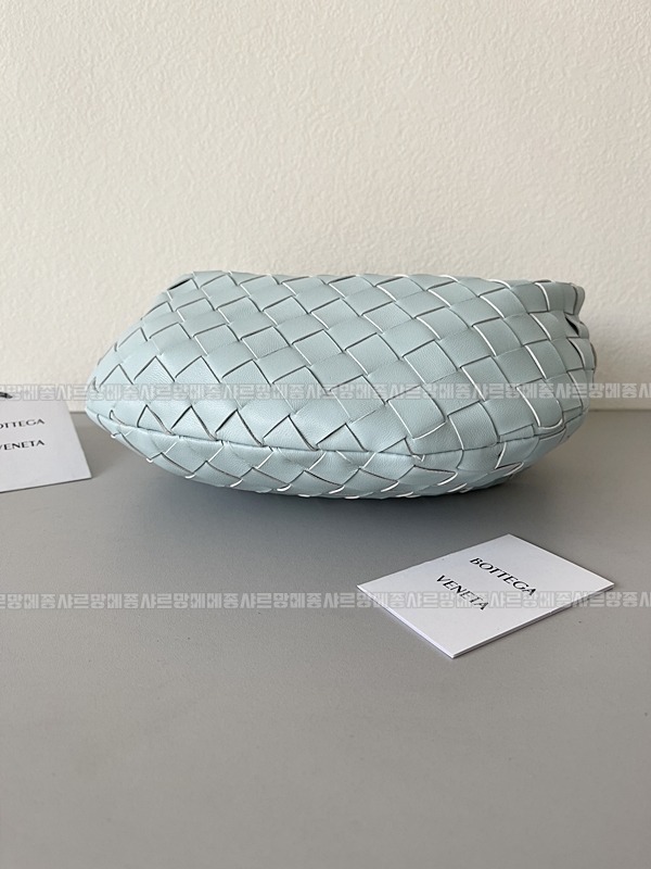 보테가베네타호보스몰 20260214-162415-007루.jpg