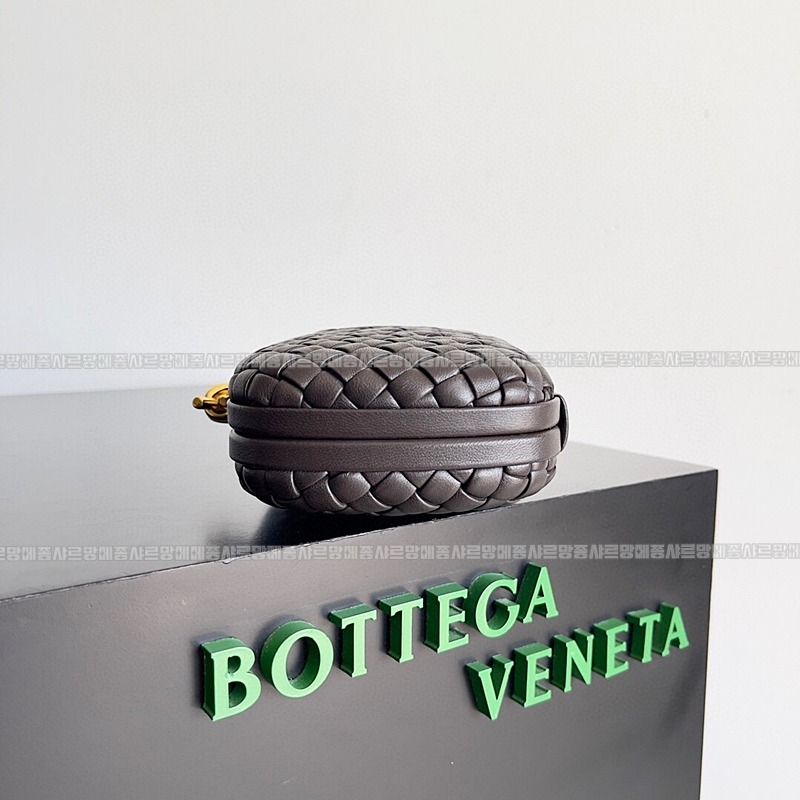 보테가베네타크노트백 20260214-163245-005루.jpg