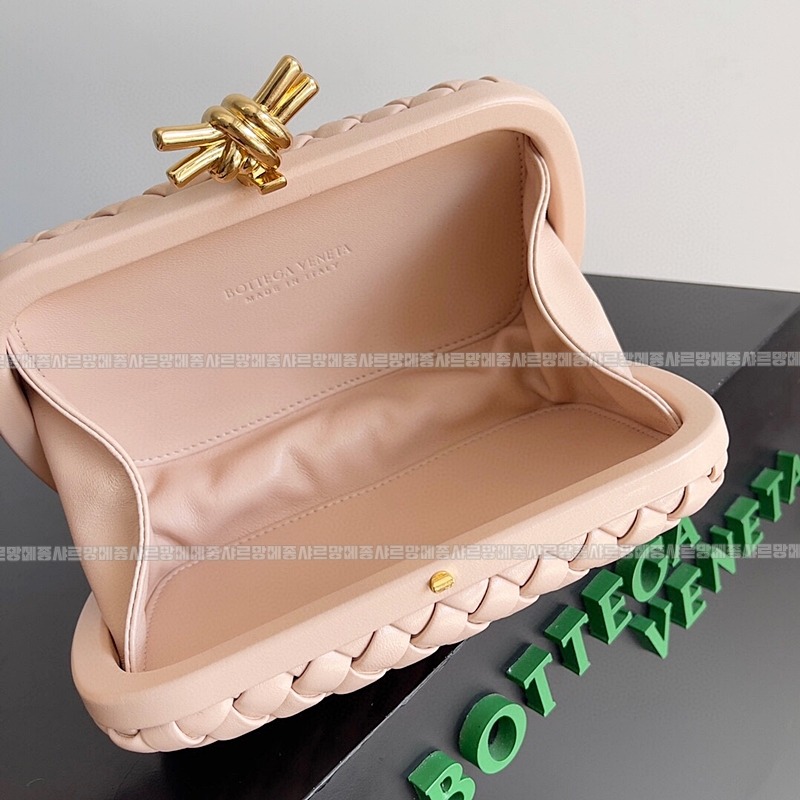 보테가베네타크노트백 20260214-163601-009루.jpg