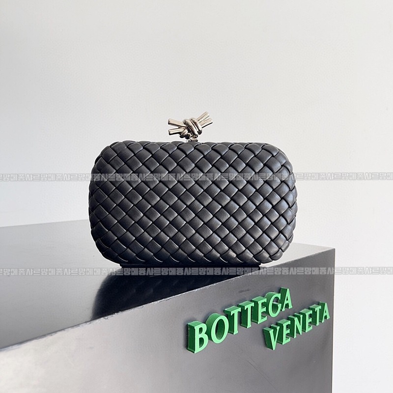 보테가베네타크노트백 20260214-164444-001루.jpg