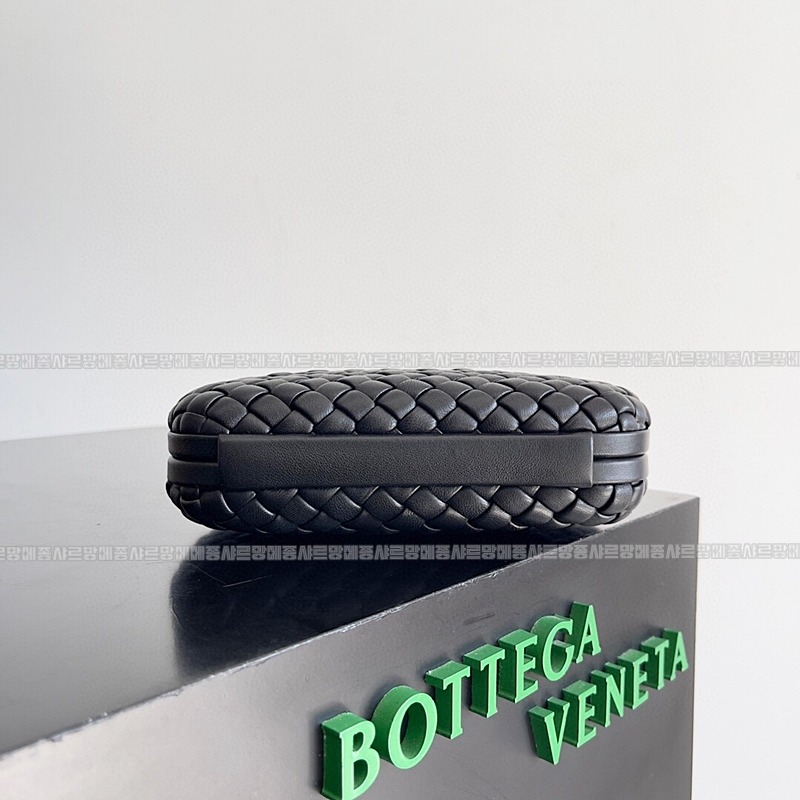 보테가베네타크노트백 20260214-164445-003루.jpg