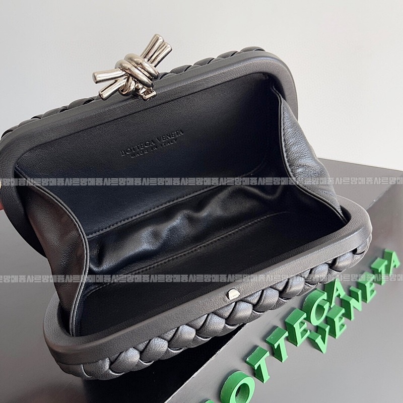 보테가베네타크노트백 20260214-164445-009루.jpg