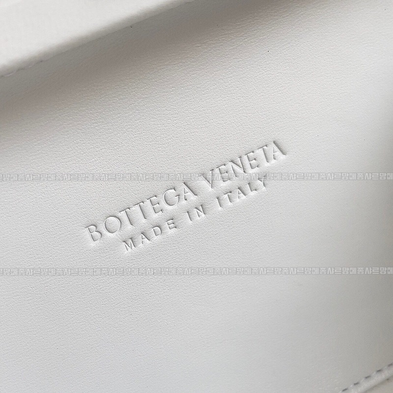 보테가베네타크노트백 20260214-164757-008루.jpg