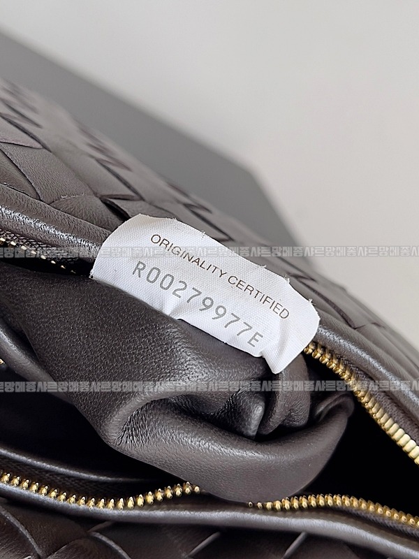 보테가베네타제멜리백 20260214-165815-007루.jpg