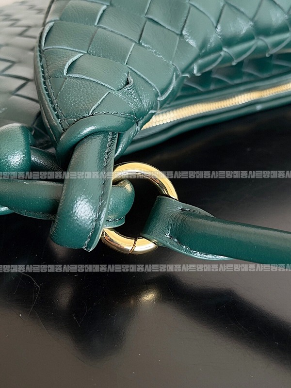 보테가베네타제멜리백 20260214-171908-003루.jpg