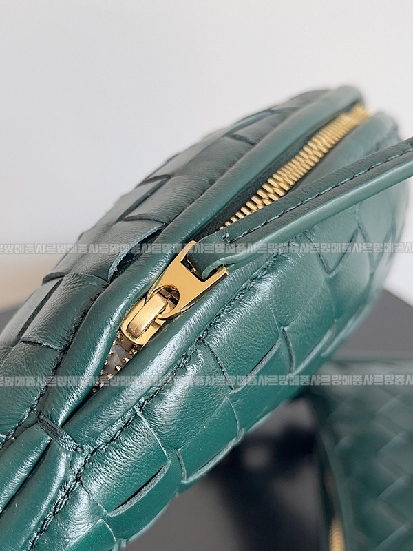 보테가베네타제멜리백 20260214-171908-005루.jpg