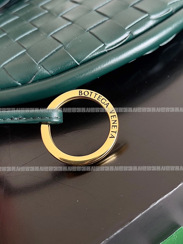 보테가베네타제멜리백 20260214-171908-006루.jpg