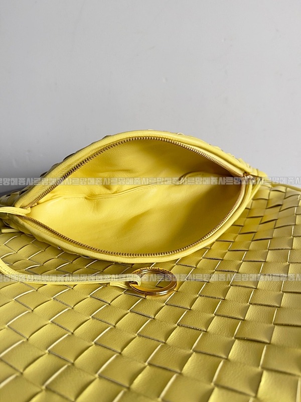 보테가베네타제멜리백 20260214-172044-004루.jpg