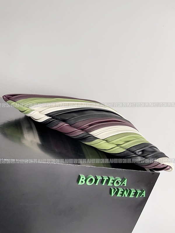 보테가베네타라지홉 20260214-172854-003루.jpg