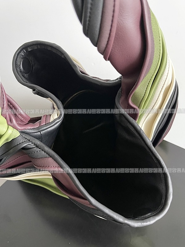 보테가베네타라지홉 20260214-172855-009루.jpg