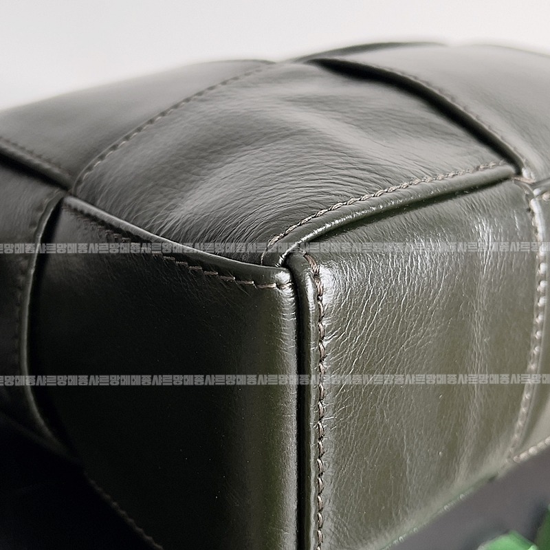 보테가베네타카세트백 20260215-100553-003루.jpg