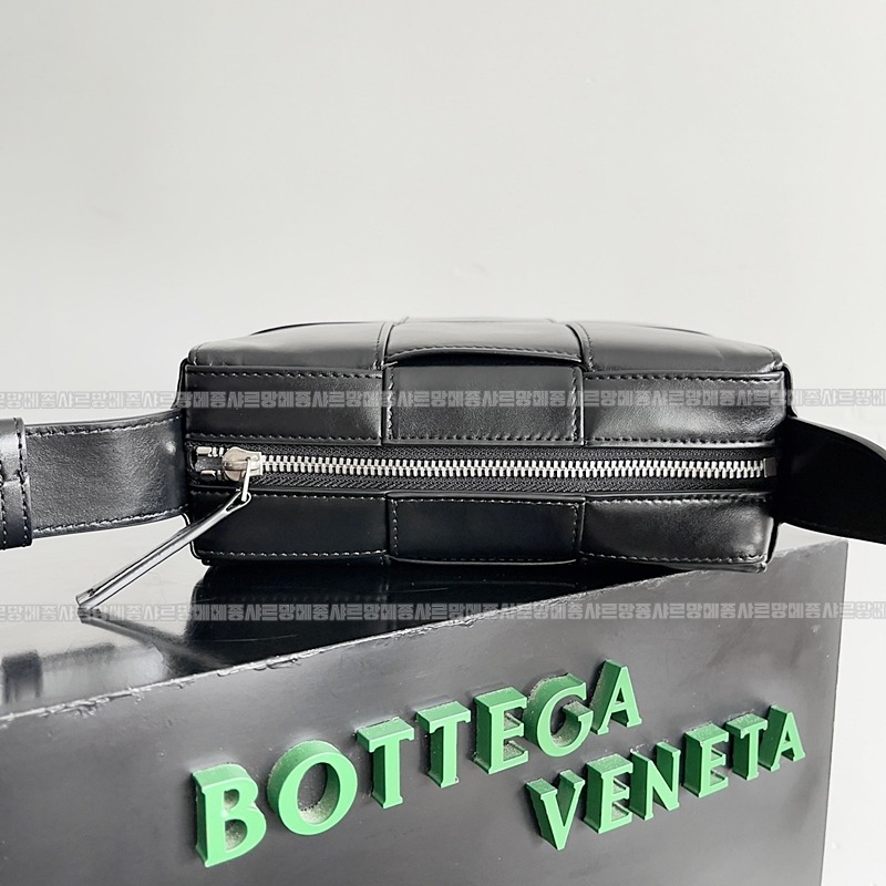 보테가베네타카세트백 20260215-100909-004루.jpg
