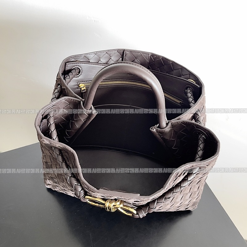 보테가베네타안디아모 20260215-122209-009루.jpg