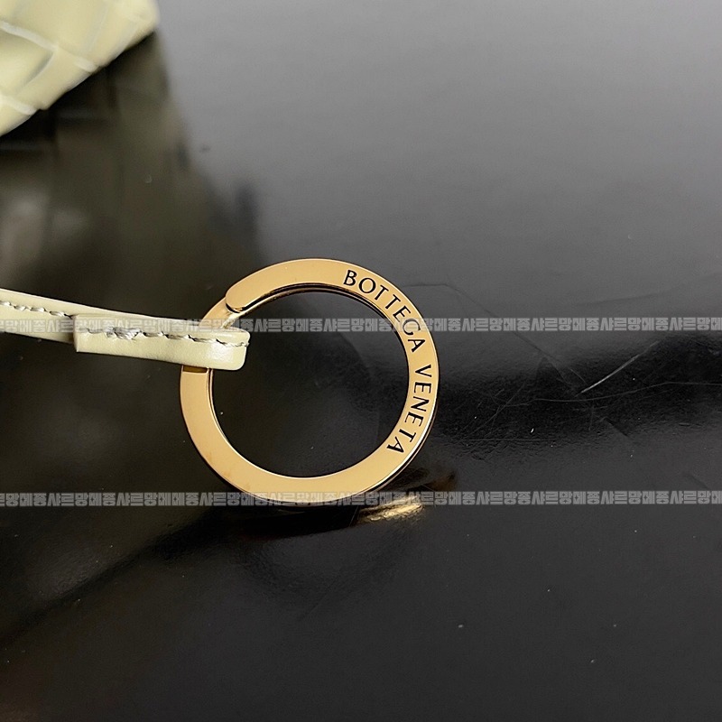 보테가베네타로프백 20260215-131314-007루.jpg