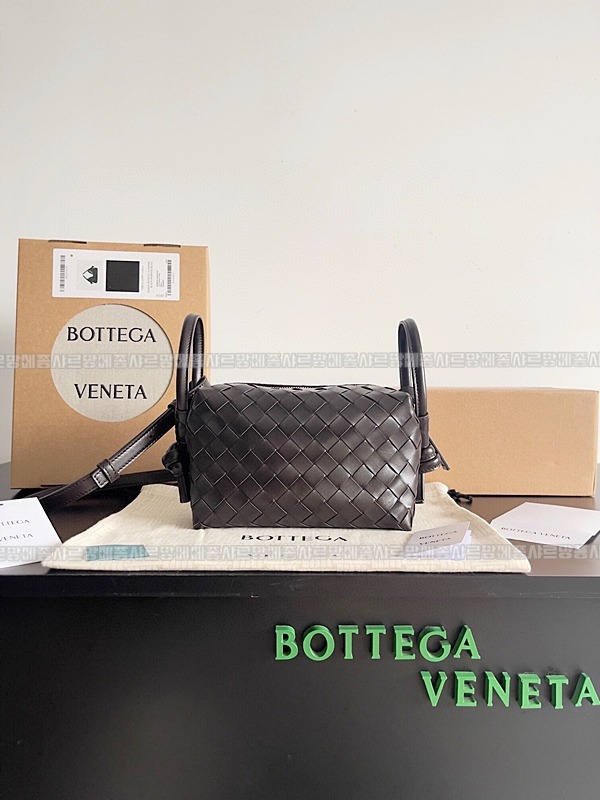 보테가베네타로프백 20260215-133359-009루.jpg