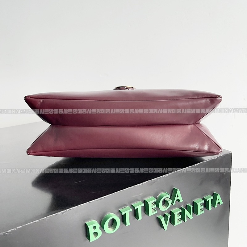 보테가베네타리베르타숄더백 20260215-134446-004루.jpg