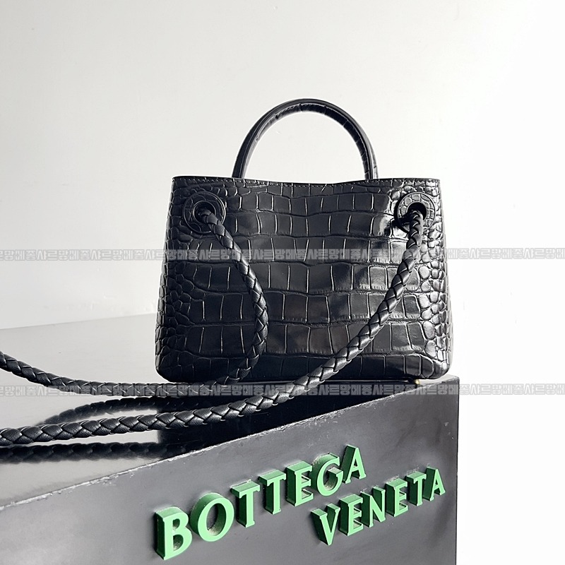 보테가베네타안디아모크로커다일가죽 20260215-150907-003루.jpg