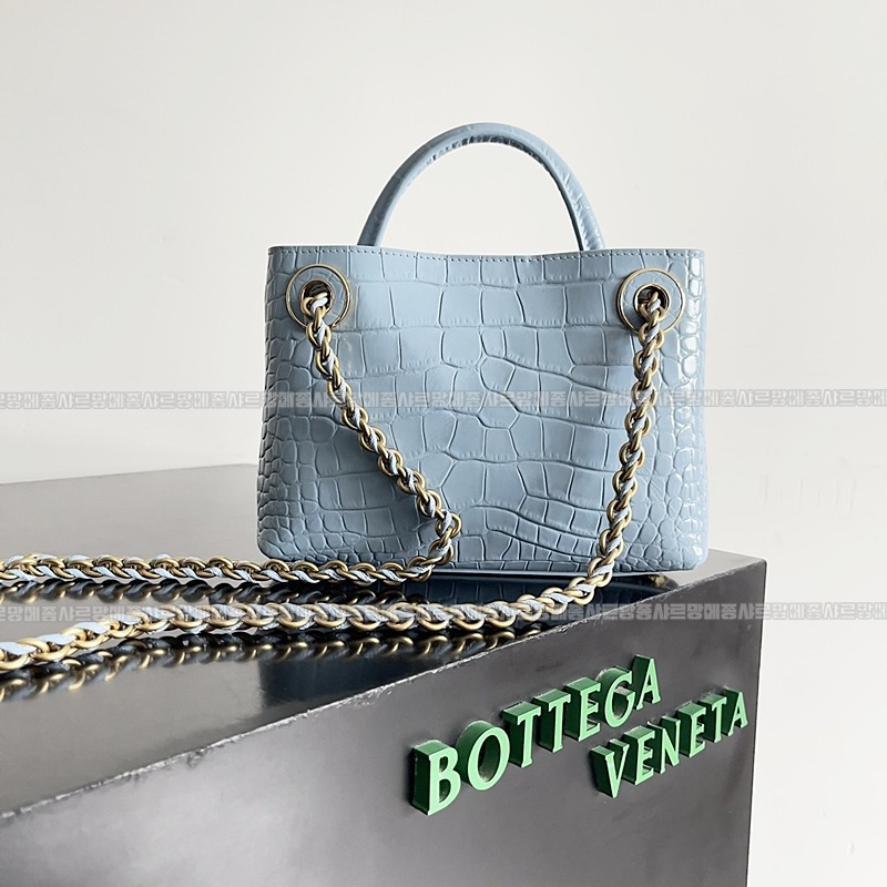 보테가베네타안디아모크로커다일가죽 20260215-151705-003루.jpg